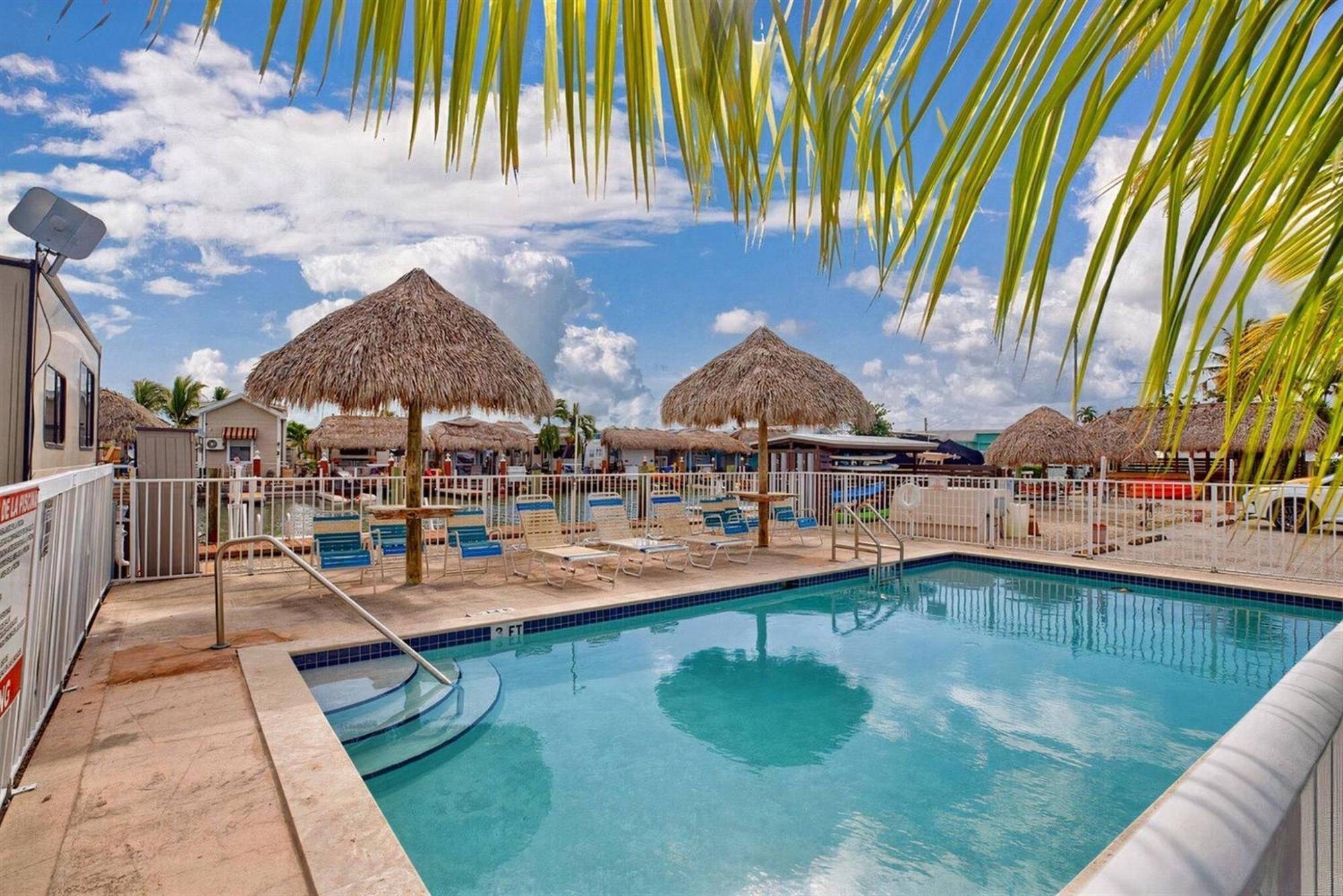 Tiny Home On Waterfront, Bay Views, Deck, Pool Jewfish Camera foto